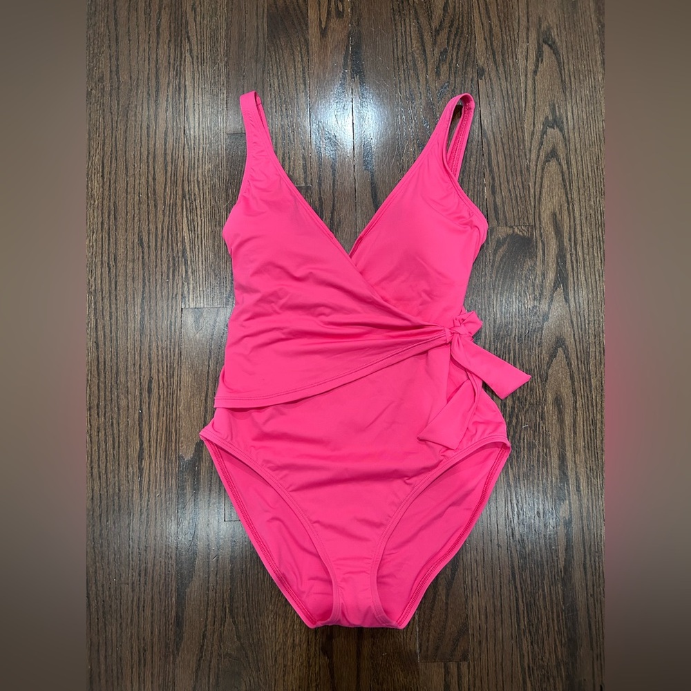 New Tommy Bahama Tie Front Wrap One-Piece Swimsuit in Coral Coast Pink - Picture 2 of 9
